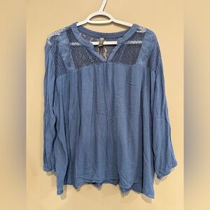Denver Hayes Blue Crochet Accent Blouse